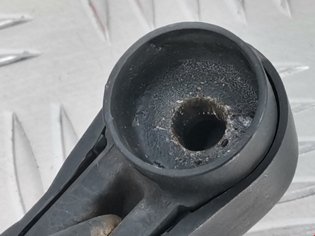 Поводок дворника задний (заднего) MAZDA Mazda 6 GG 2000-2007