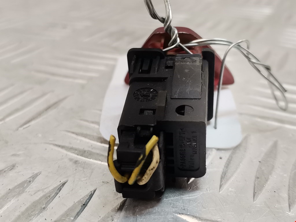 Кнопка аварийной сигнализации (аварийки) PEUGEOT 307 2001-2008