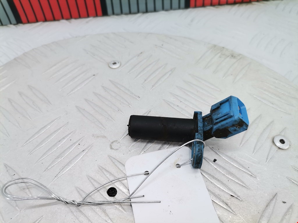 Датчик положения коленвала FORD Fiesta 2001-2008