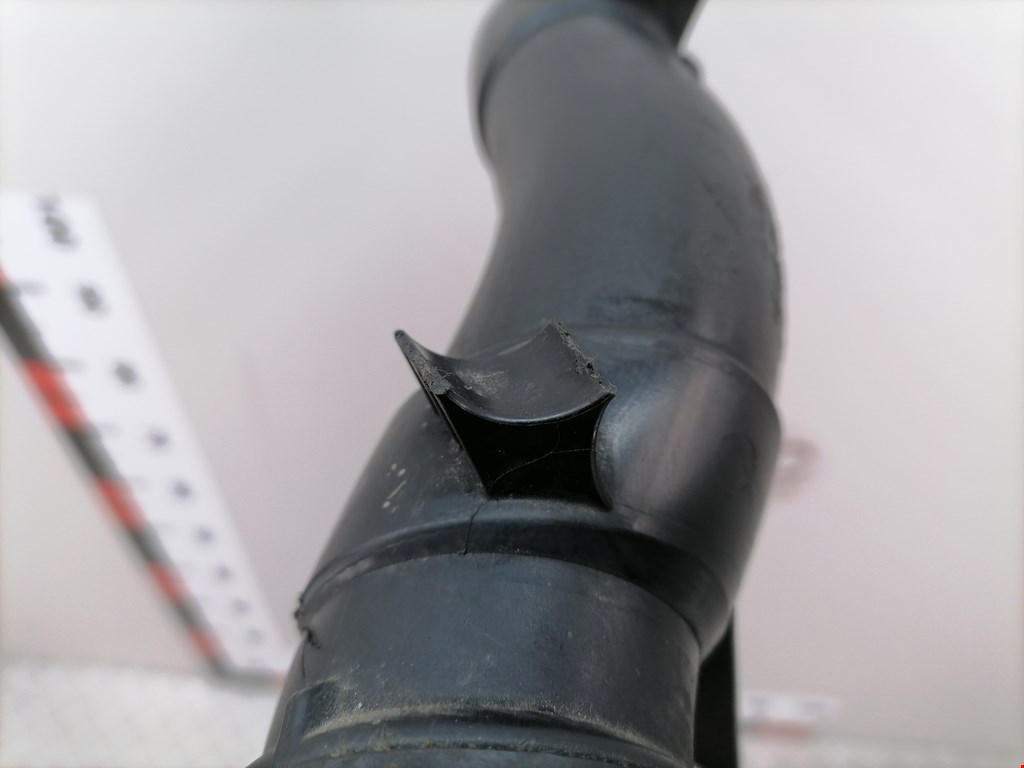 Патрубок интеркулера OPEL Vectra Vectra C 2002-2008