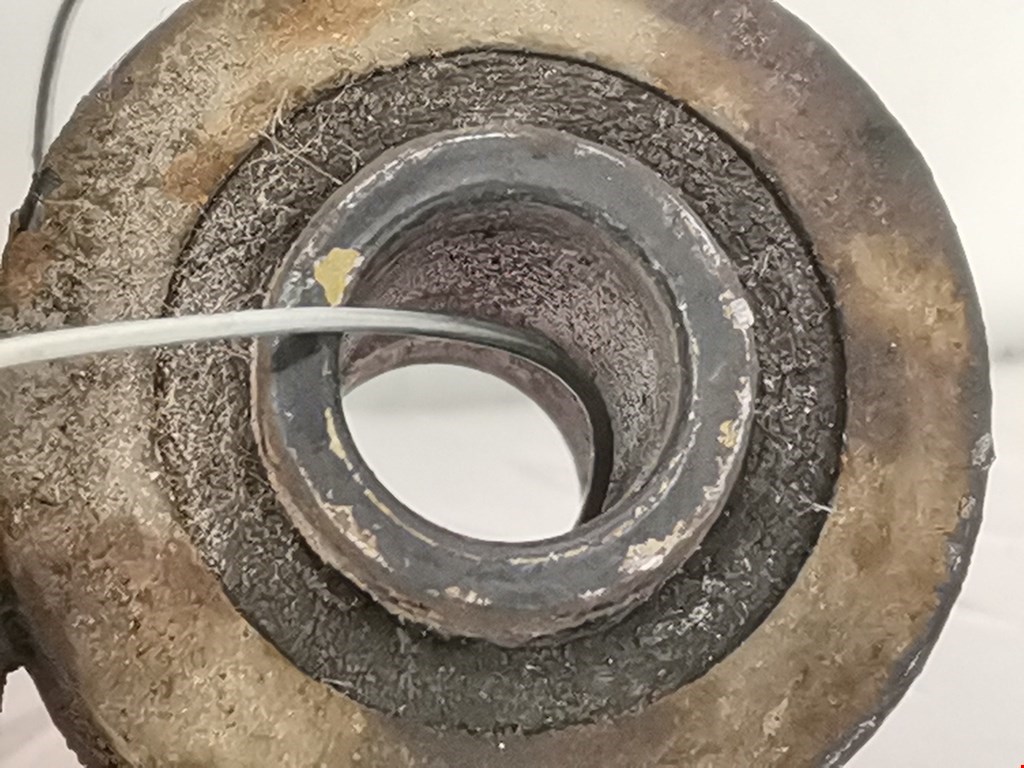 Амортизатор задний левый MITSUBISHI L300 1986-1999