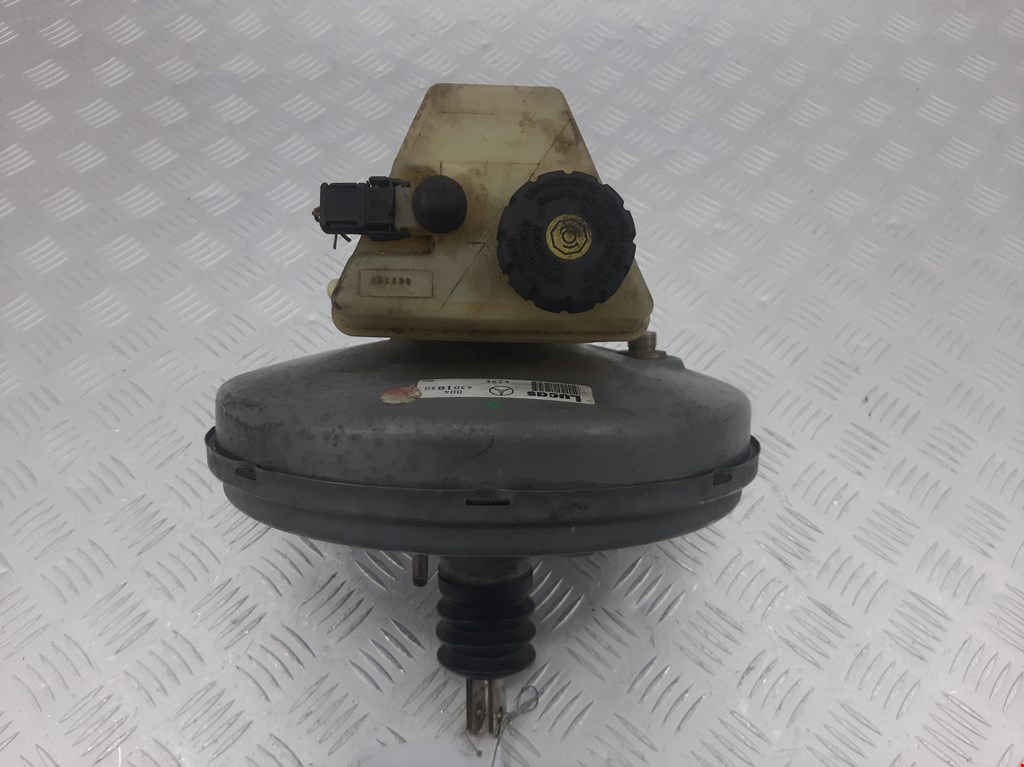 Усилитель тормозов вакуумный MERCEDES-BENZ C-Class C-klasse W202 1993-2000