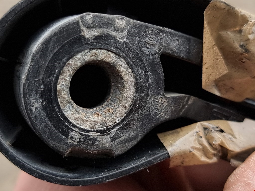 Поводок дворника задний (заднего) SKODA Octavia A5 1Z- 2004-2013