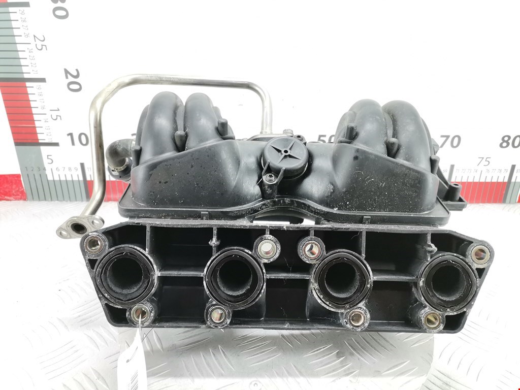 Коллектор впускной VOLKSWAGEN Polo III 1994-2001