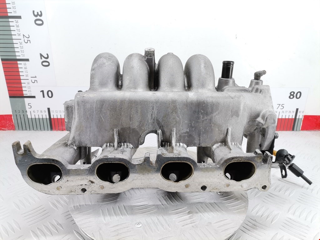 Коллектор впускной VOLVO V40 I 1995-2004