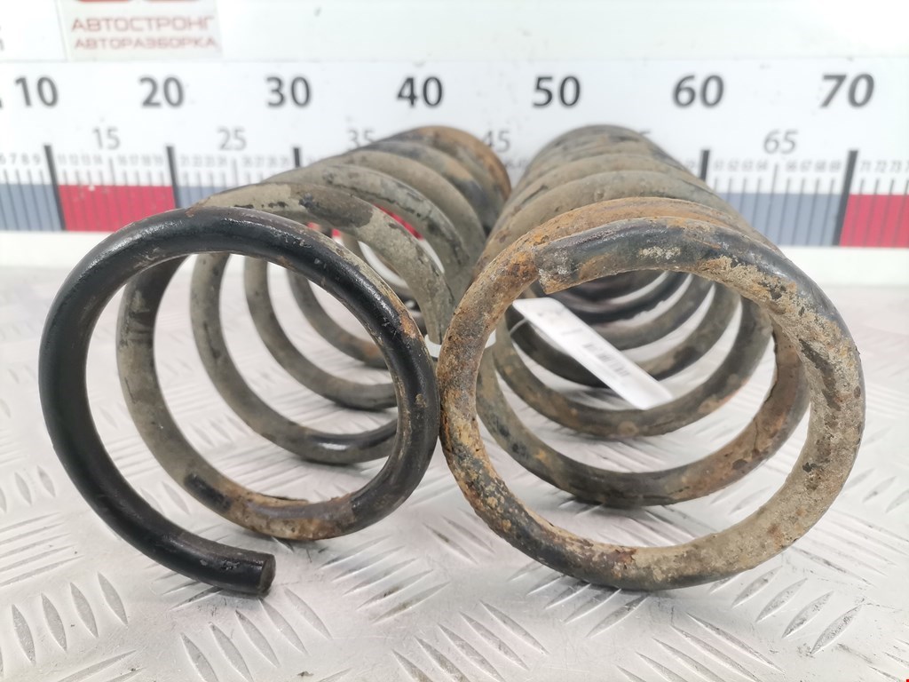 Пружина задняя левая/правая FORD Mondeo III 2000-2007