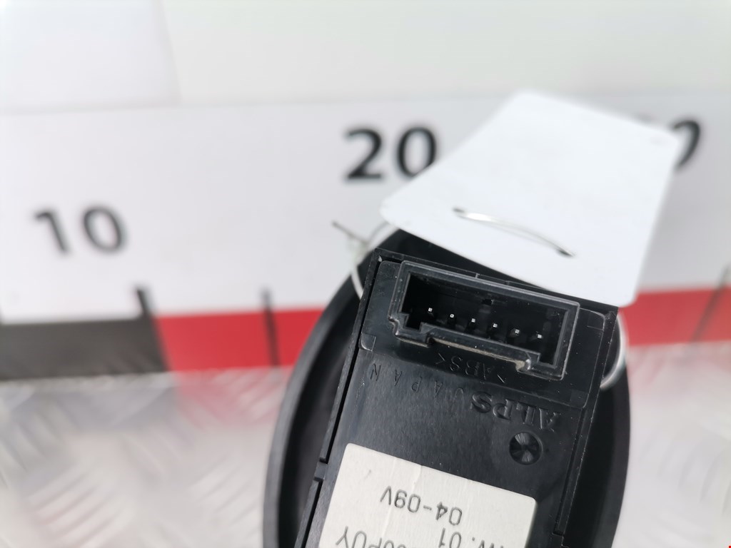 Кнопка стеклоподъемника MG ZT I 2001-2005