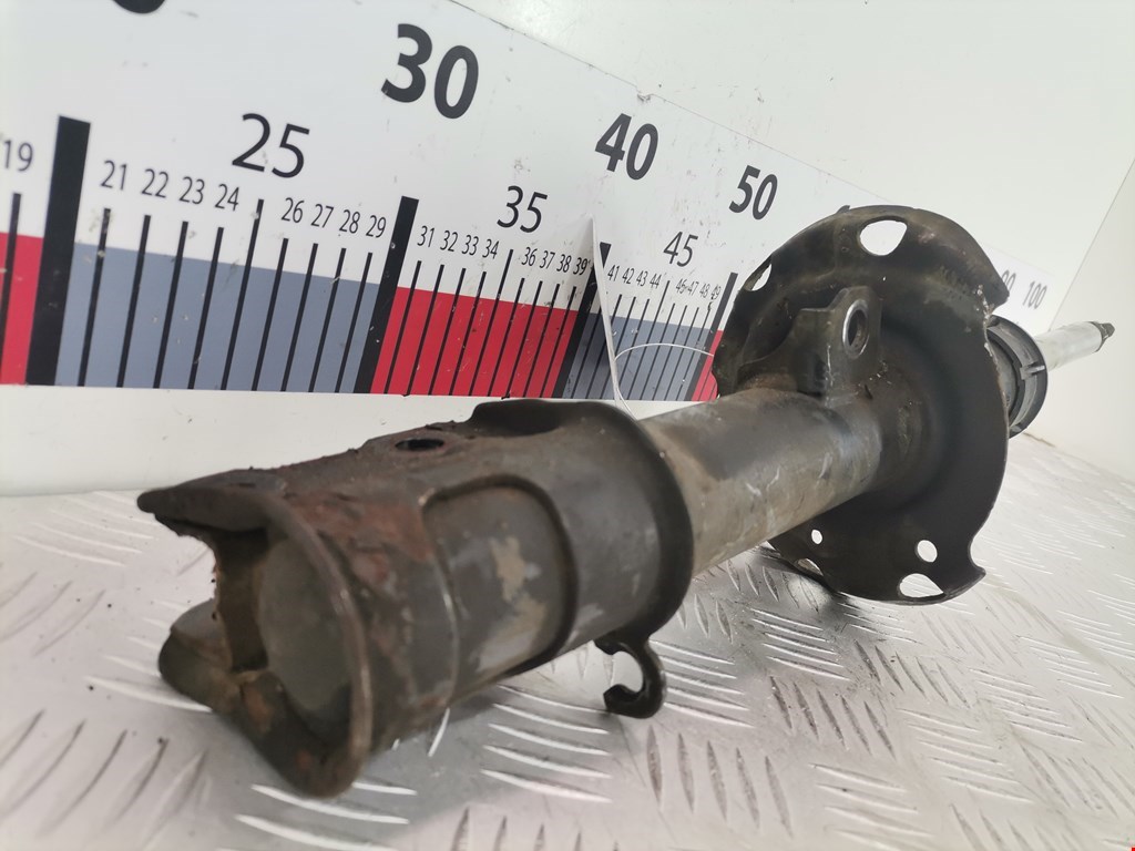 Амортизатор передний левый OPEL Corsa C 2000-2006