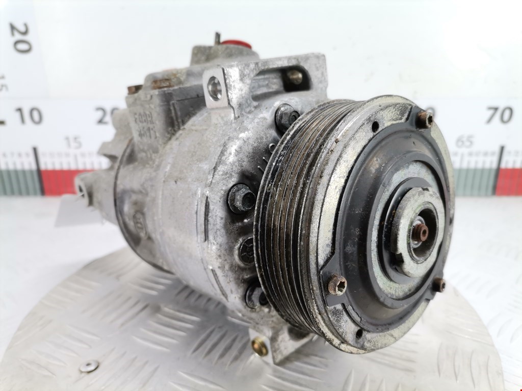 Компрессор кондиционера (системы кондиционирования) VOLKSWAGEN Golf V 2003-2009