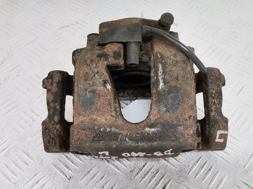 Суппорт передний левый MERCEDES-BENZ E-Class W210, S210 1995-2002