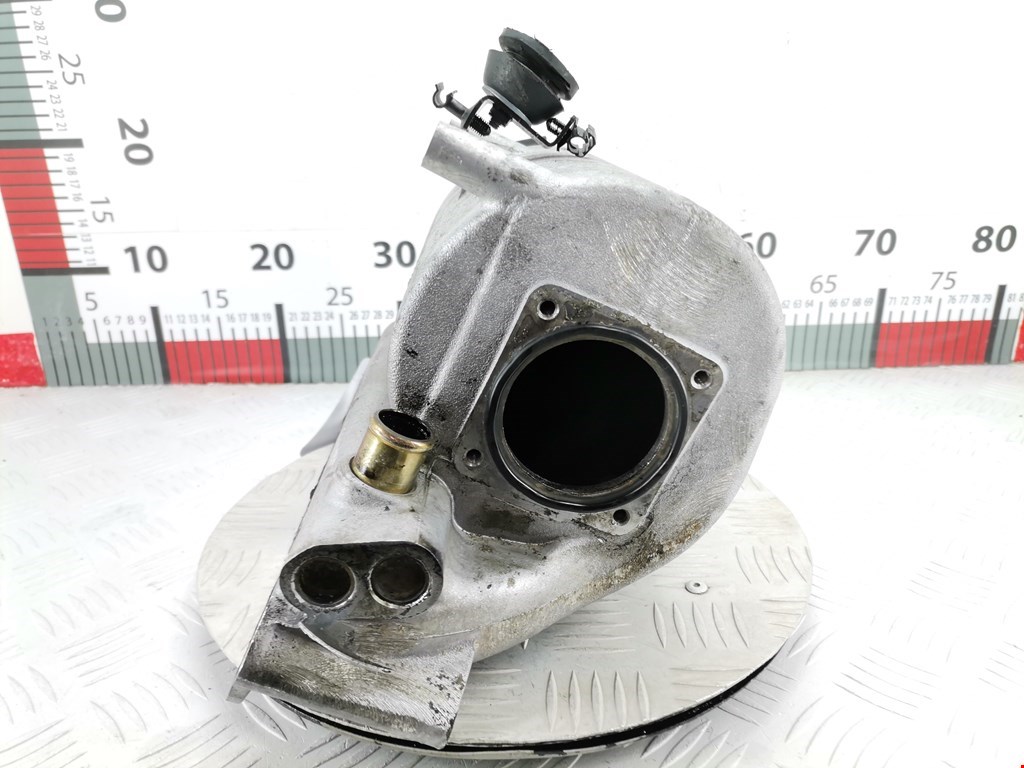 Коллектор впускной VOLKSWAGEN Golf V 2003-2009