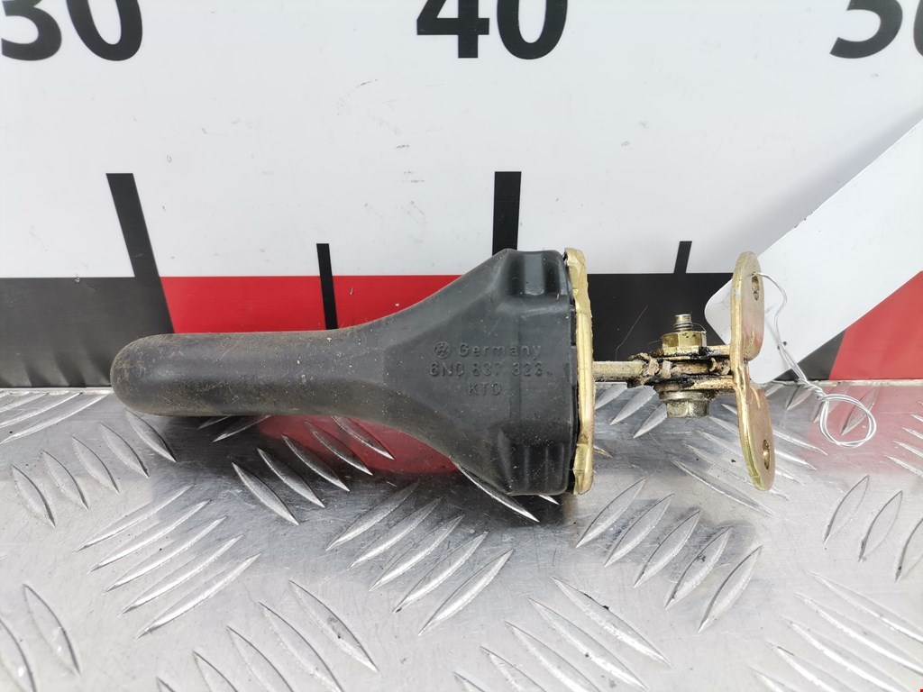 Ограничитель открывания двери Volkswagen Polo 3 (1994-2002)