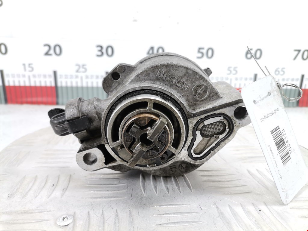 Насос вакуумный Peugeot 308 (2007-2015)