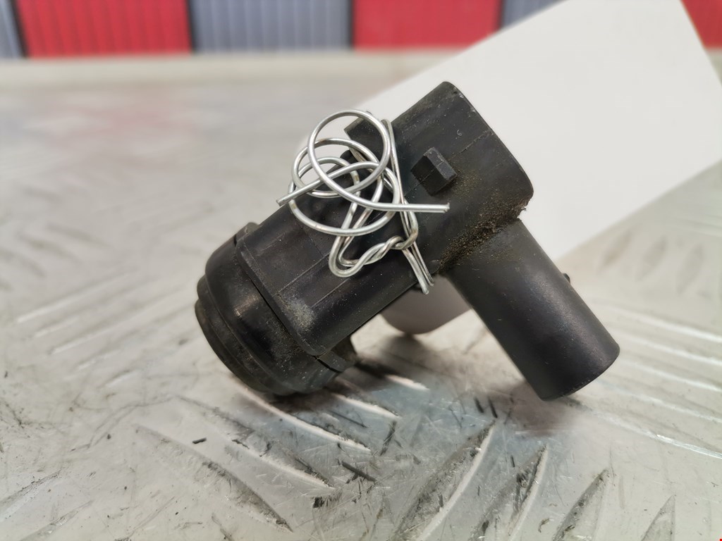 Датчик парковки VOLKSWAGEN Touareg 2002-2010