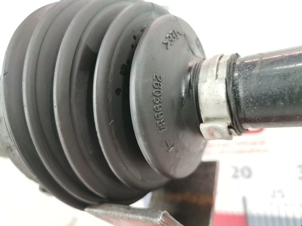 Полуось (привод, приводной вал) передняя левая OPEL Signum 2003-2008