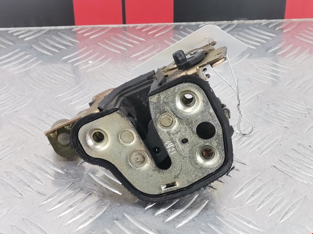 Замок двери задней левой OPEL Corsa B 1993-2000
