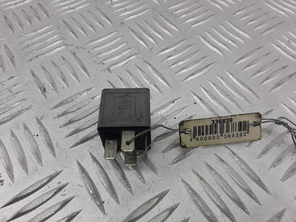 Реле VOLKSWAGEN Passat B5 1997-2005