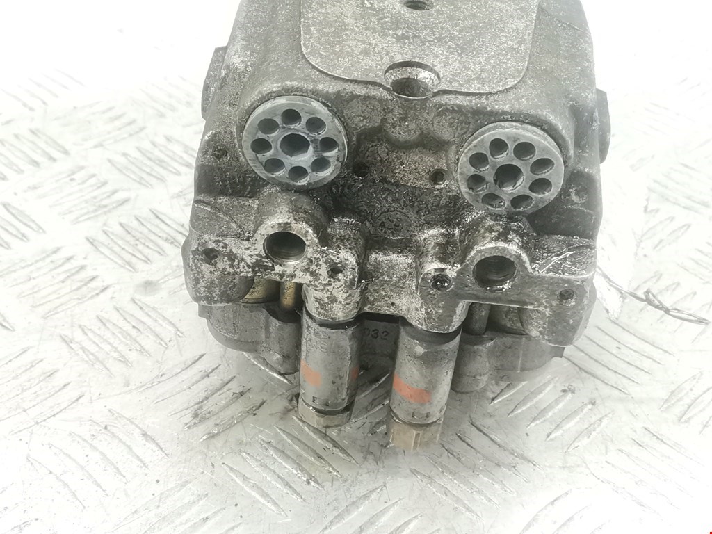 Блок ABS (насос) FORD Mondeo I 1993-1996