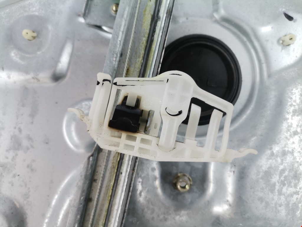 Стеклоподъемник задний левый FIAT Stilo 2001-2010