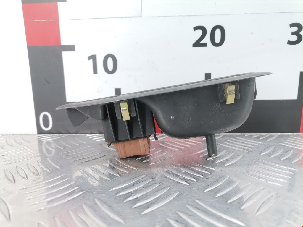 Кнопка стеклоподъемника RENAULT Laguna 2001-2007