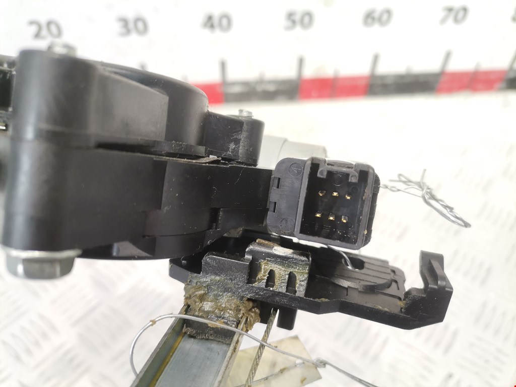 Стеклоподъемник задний левый MAZDA Mazda 5 CR 2005-2010