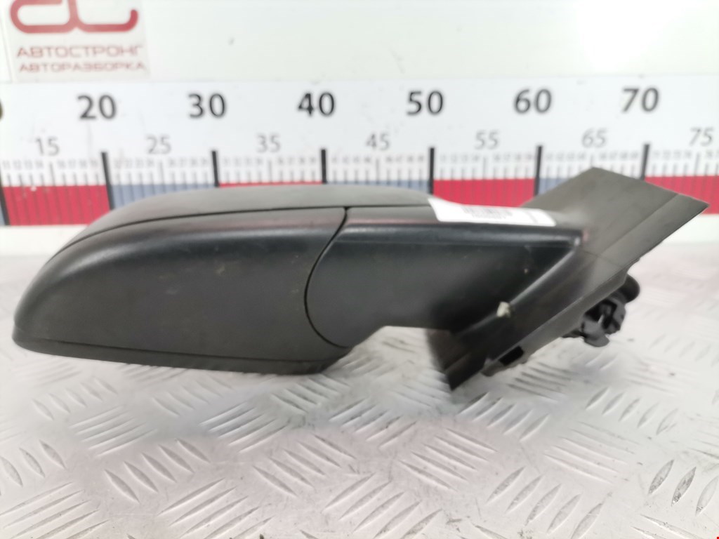 Зеркало правое VOLKSWAGEN Polo IV 2001-2009