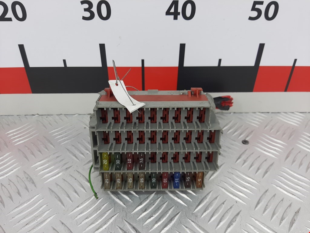 Датчик уровня в бачок омывателя VOLVO V70 II 2000-2007