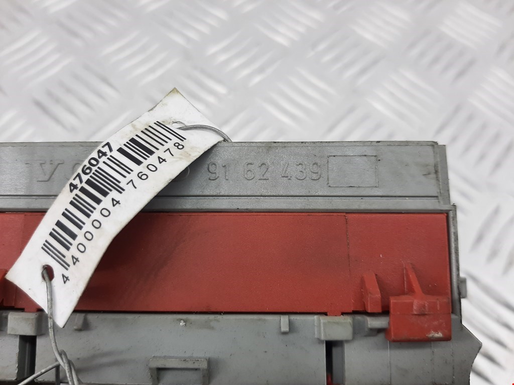 Датчик уровня в бачок омывателя VOLVO V70 II 2000-2007