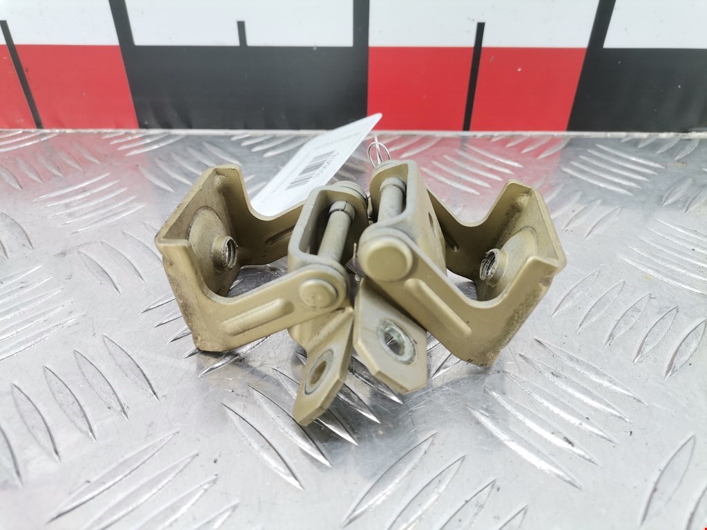 Петля крышки (двери) багажника Fiat Punto 2 (188) (1999-2007)