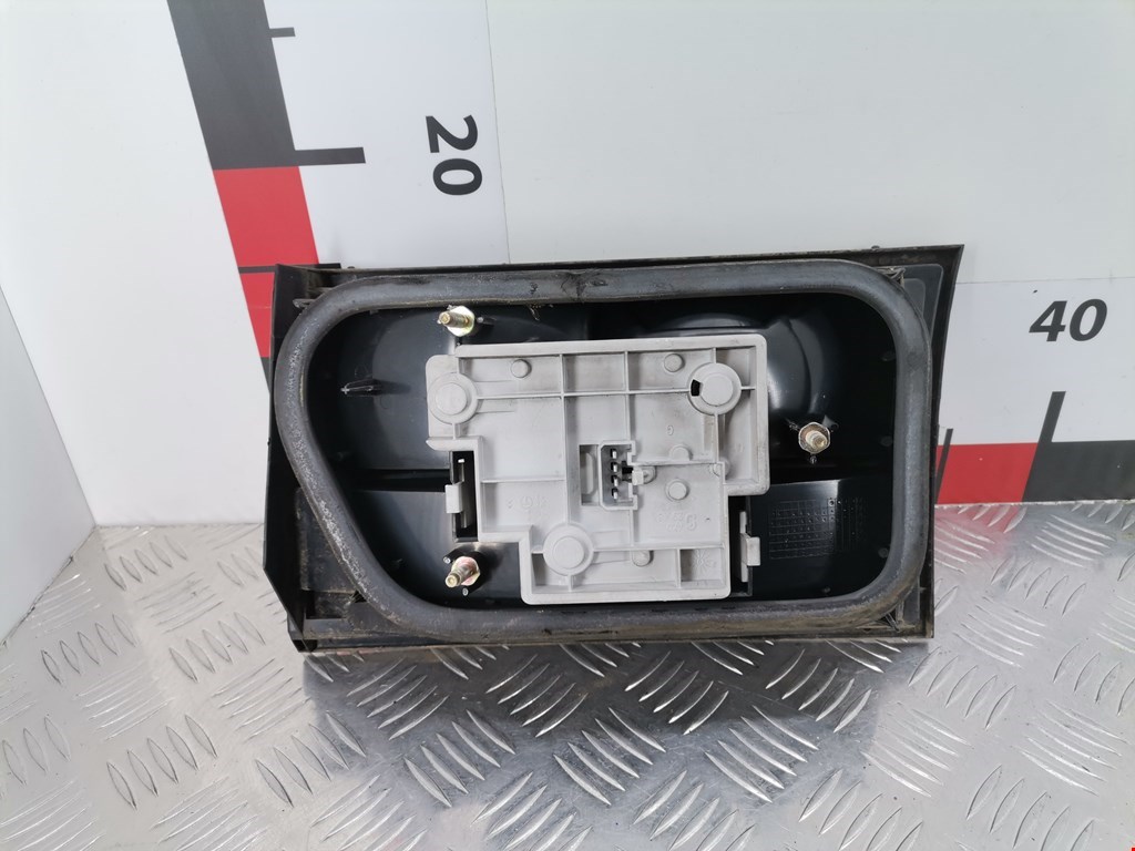 Фонарь задний внутренний левый CITROEN Xantia 1993-2002