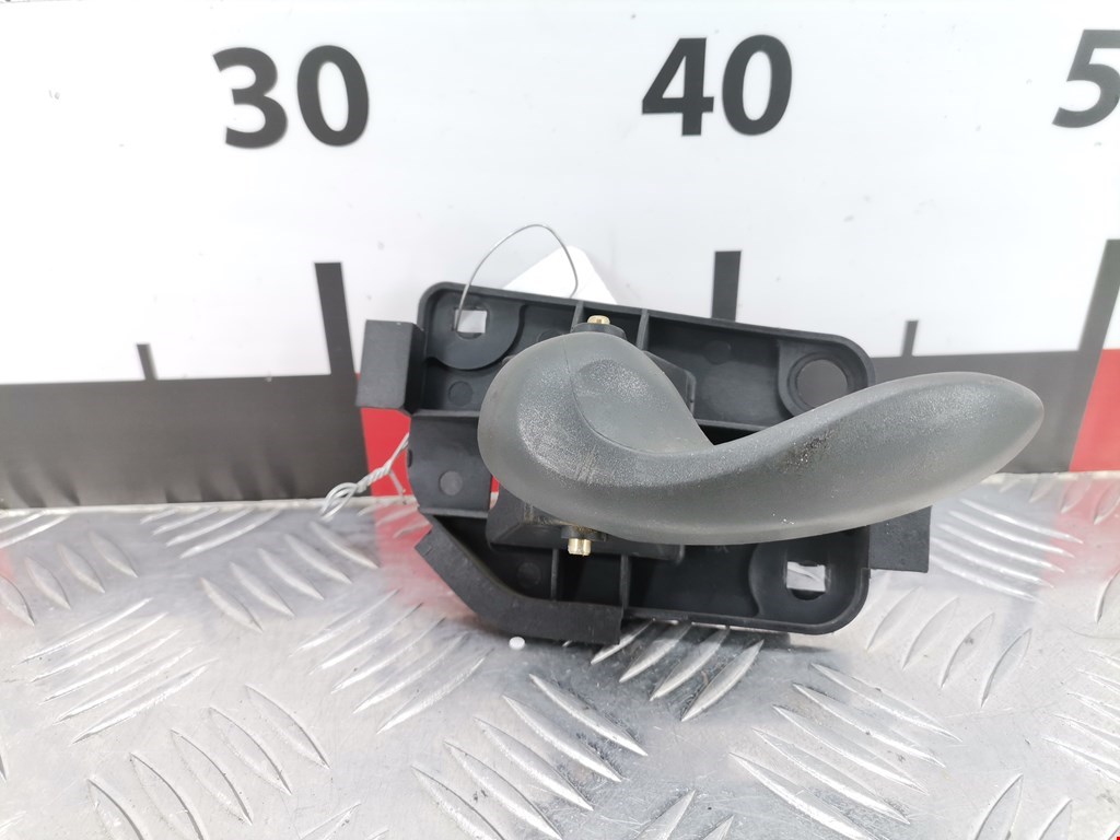 Ручка дверная задняя внутренняя левая FIAT Punto II (188) 1999-2007