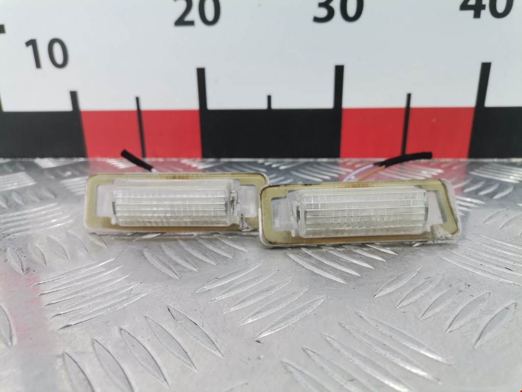 Фонарь подсветки номера MERCEDES-BENZ E-Class W210, S210 1995-2002