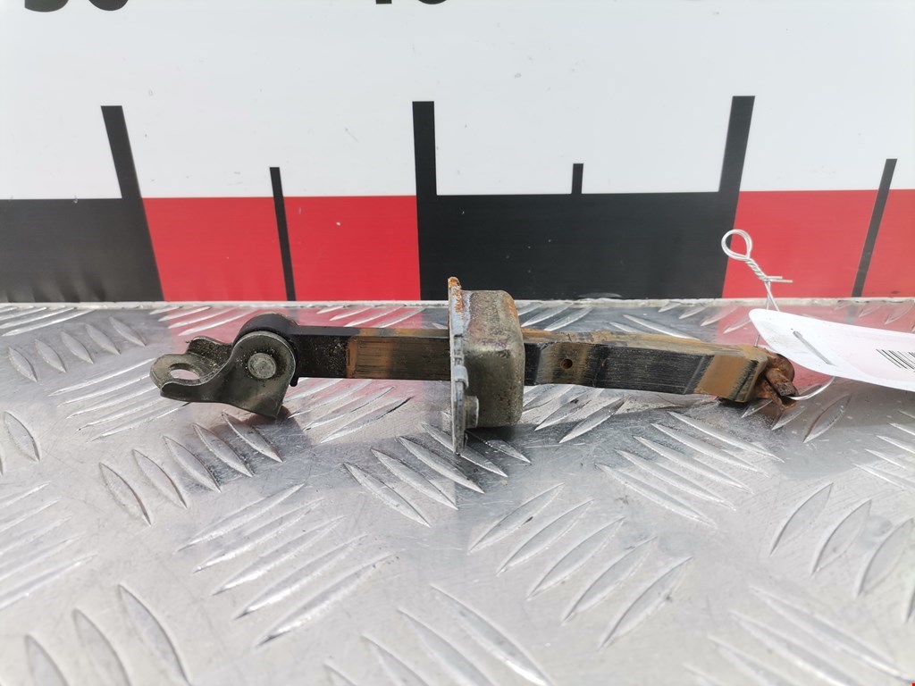 Ограничитель открывания двери SUZUKI Liana 2001-2008