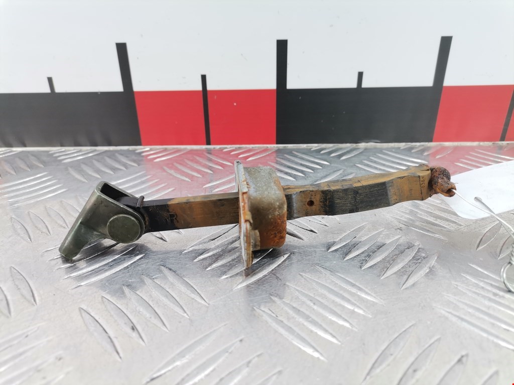 Ограничитель открывания двери SUZUKI Liana 2001-2008