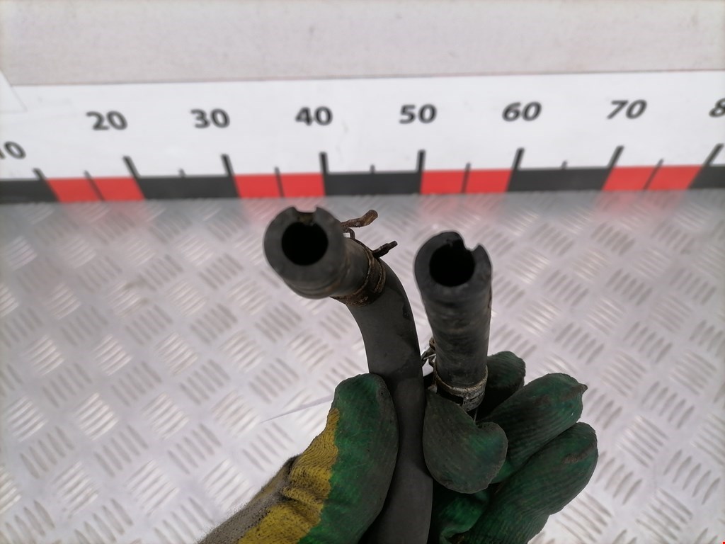 Патрубок FORD Focus II 2005-2011