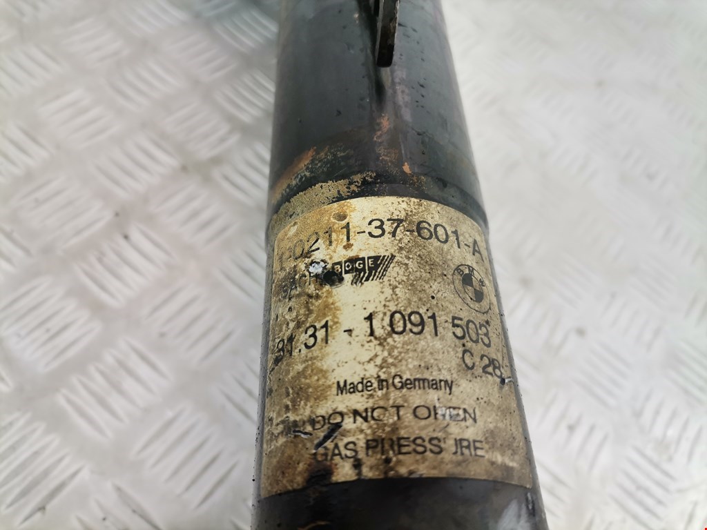 Амортизатор передний левый BMW 7er 7 серия E38 1994-2001