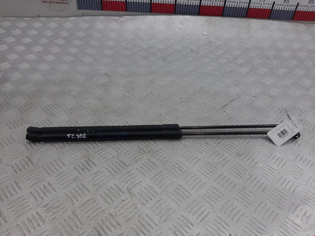 Амортизатор крышки (двери) багажника OPEL Corsa D 2006-2014