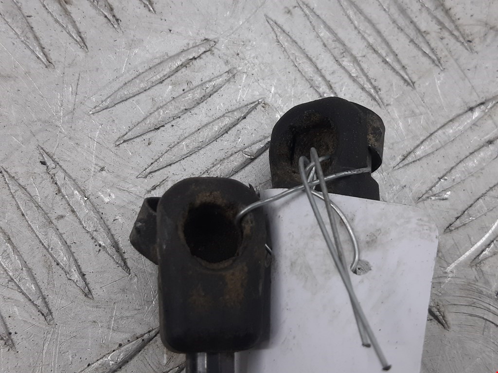 Амортизатор крышки (двери) багажника OPEL Corsa D 2006-2014