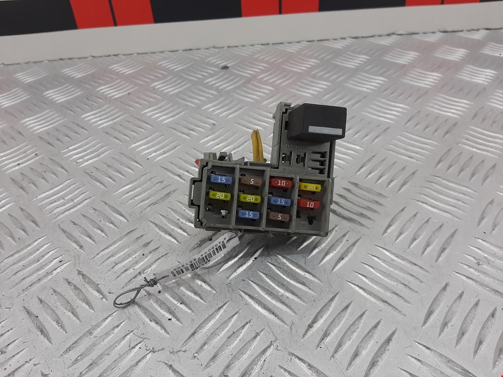 Датчик уровня в бачок омывателя VOLVO V70 II 2000-2007