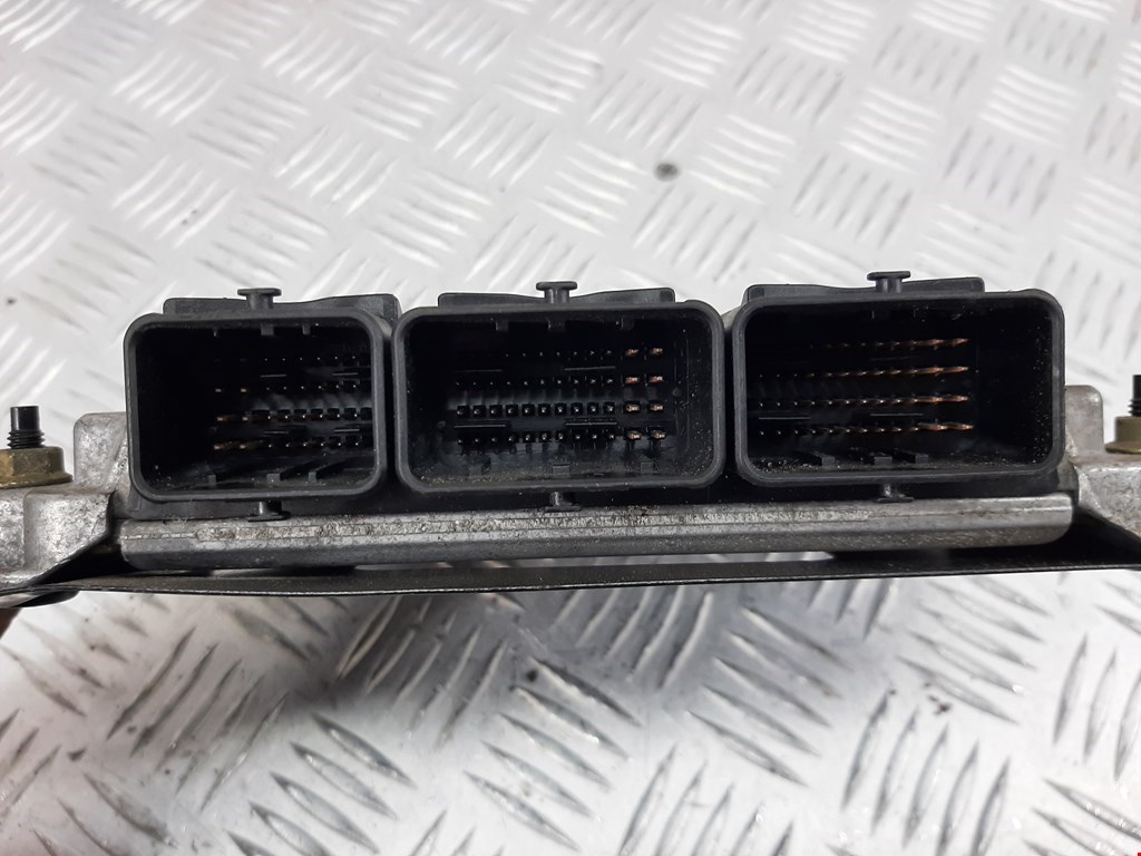 Блок управления двигателя (ЭБУ) PEUGEOT 406 1995-1999