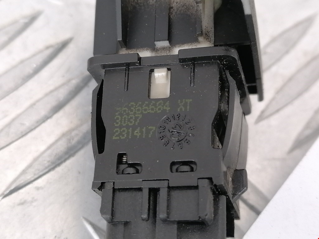 Кнопка центрального замка PEUGEOT 307 2001-2008