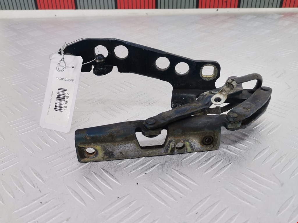 Петля капота левая/правая BMW 7er 7 серия E38 1994-2001