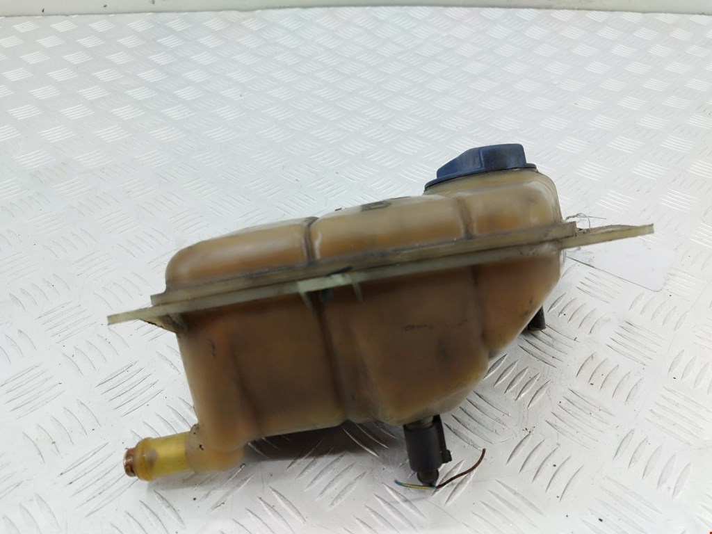 Бачок расширительный VOLKSWAGEN Passat B5 1997-2005