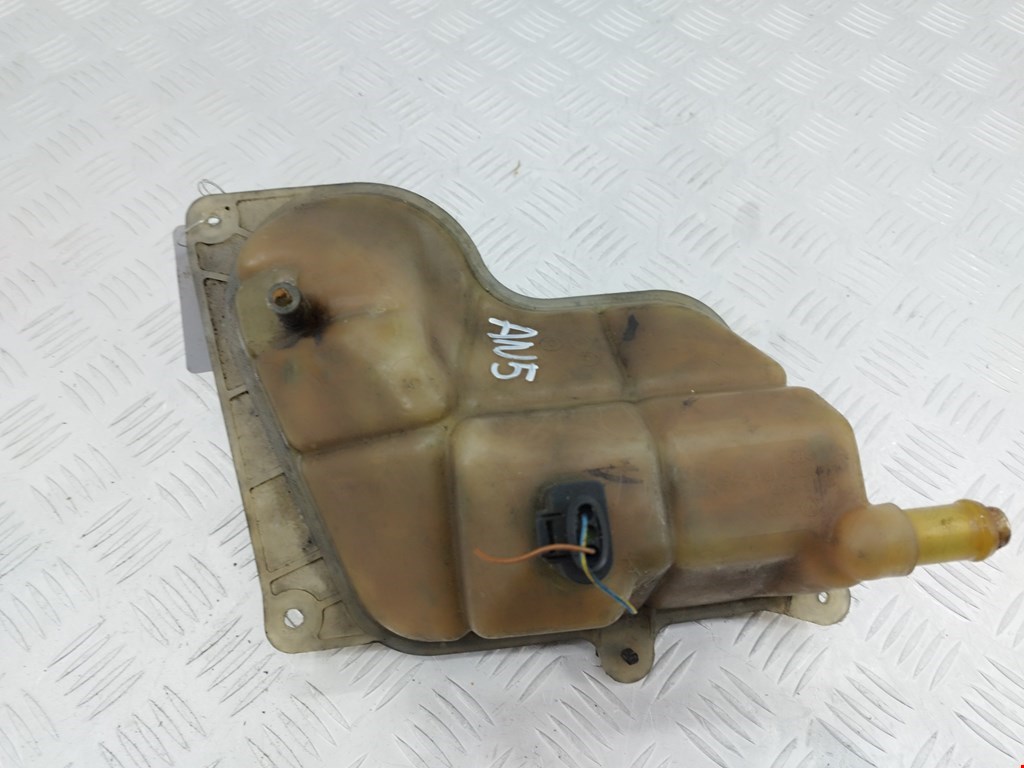 Бачок расширительный VOLKSWAGEN Passat B5 1997-2005