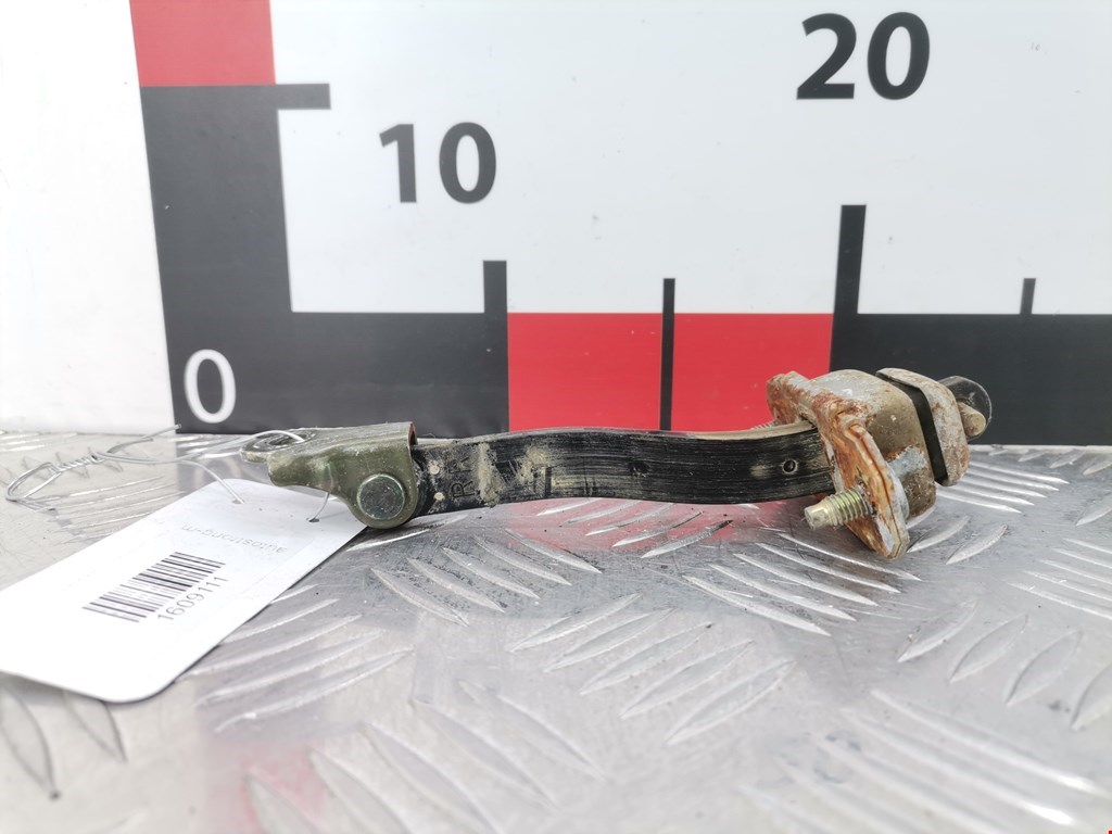 Ограничитель открывания двери SUBARU Forester I 1997-2002