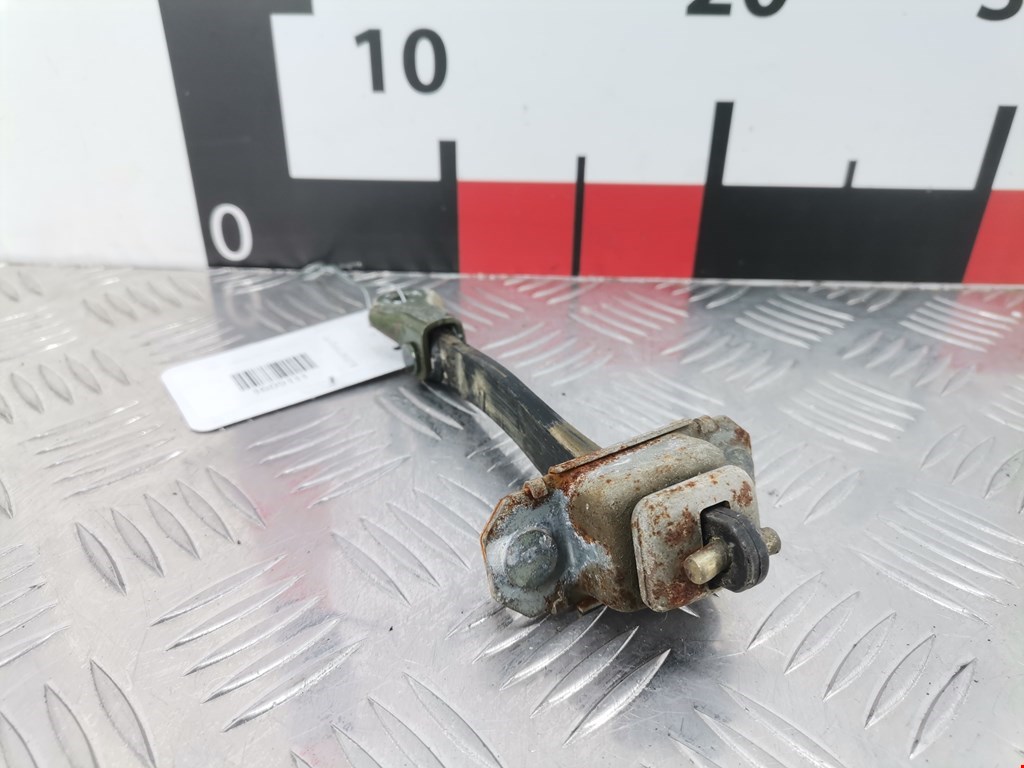 Ограничитель открывания двери SUBARU Forester I 1997-2002