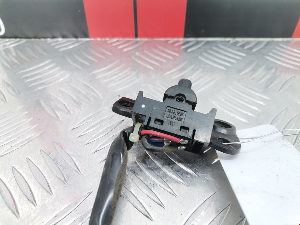 Кнопка стеклоподъемника SUBARU Forester I 1997-2002