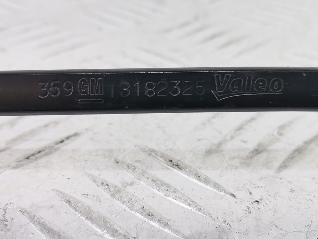 Поводок дворников передний левый/ правый OPEL Corsa D 2006-2014