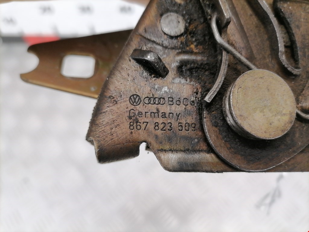 Замок капота VOLKSWAGEN Passat B3 1988-1993