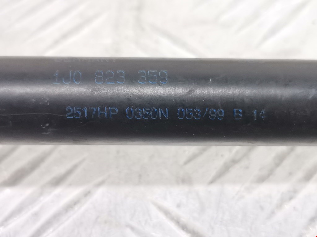 Амортизатор капота левый=правый VOLKSWAGEN Bora 1998-2005